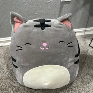 Selling 16 inch Telly the cat